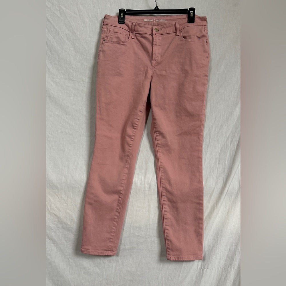 Old navy Rockstar Mid Rise/Talle Size 12